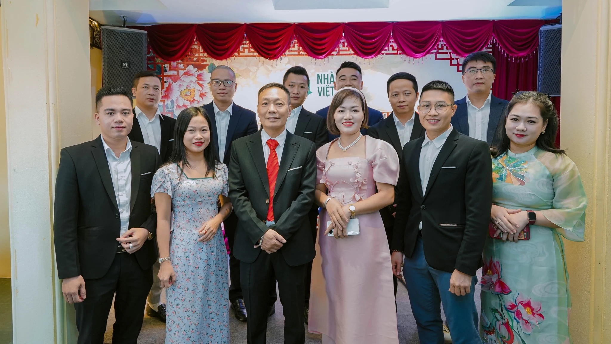 Tập đoàn Bất động sản Nhà Phố Việt Nam - Tri ân ban đào tạo